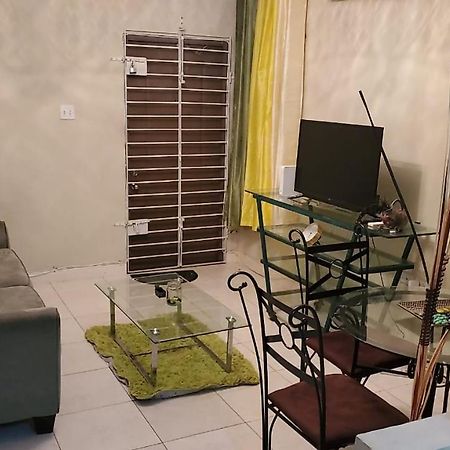 #1 Jacaranda Vacation Home 스패니시타운 외부 사진